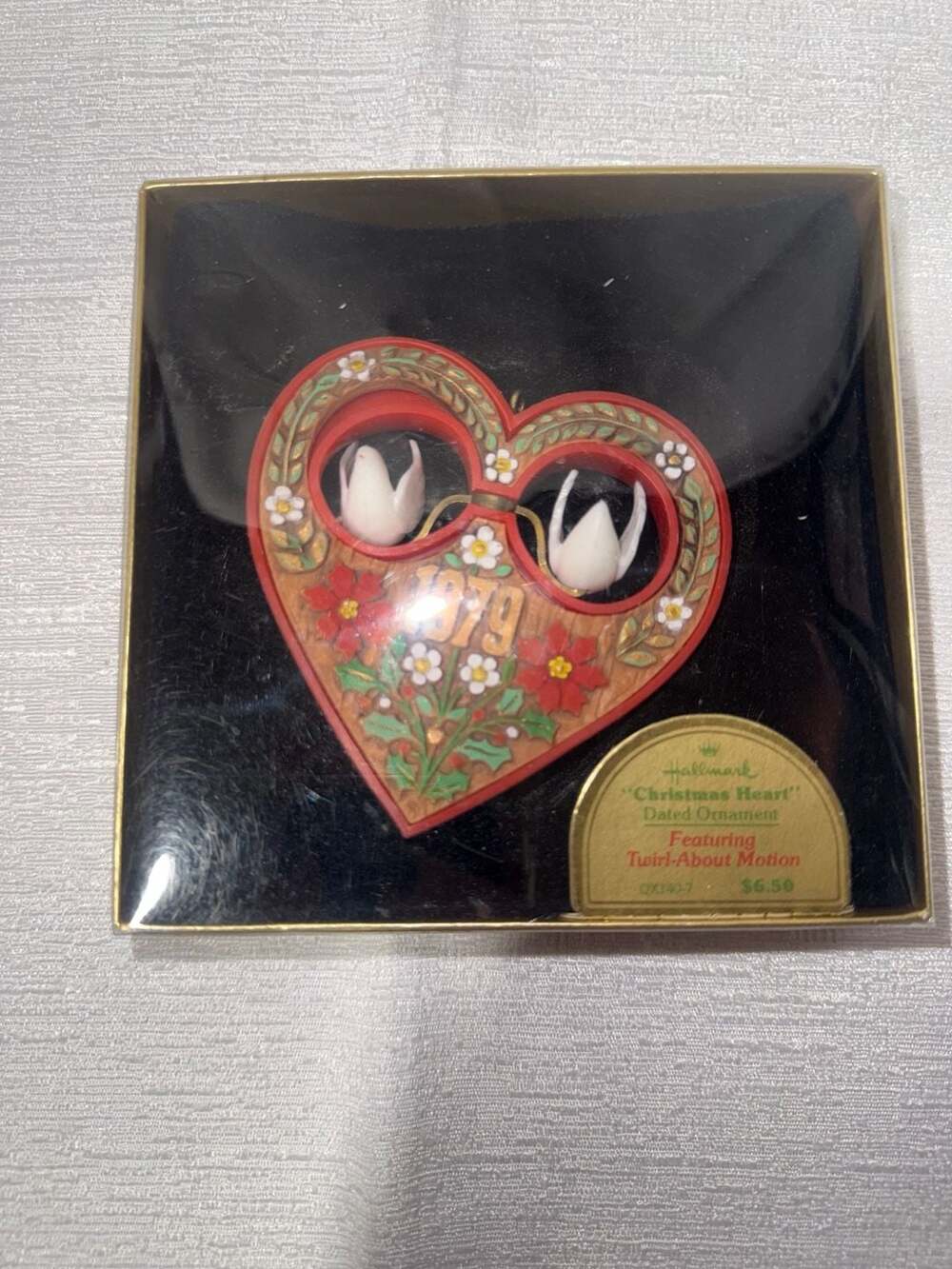 Hallmark 1979 Christmas Heart Keepsake Ornament with Twirl-About Motion